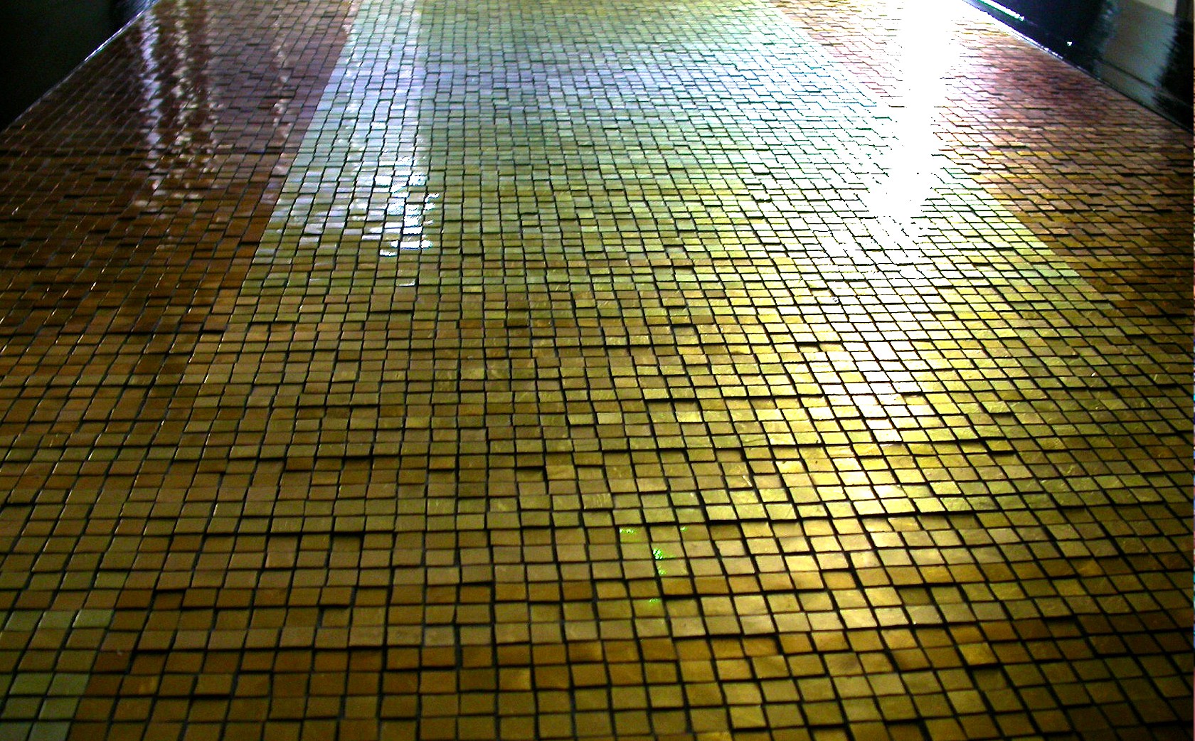 Gold Leaf  Mosaic 